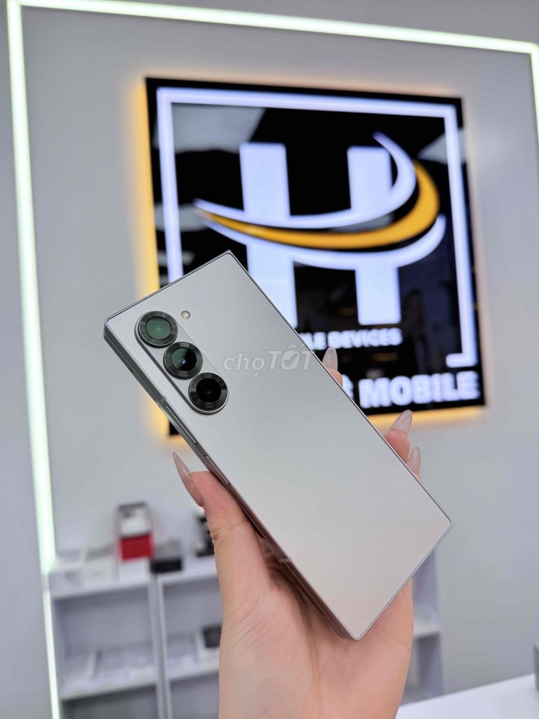 SAMSUNG Z FOLD 6-BẢN 12/256G-MÀU TITAN-ĐẸP. Mua bán Điện thoại tại Thành phố Biên Hòa Đồng Nai được đăng bởi Mobile Di Động Biên Hoà hình 1