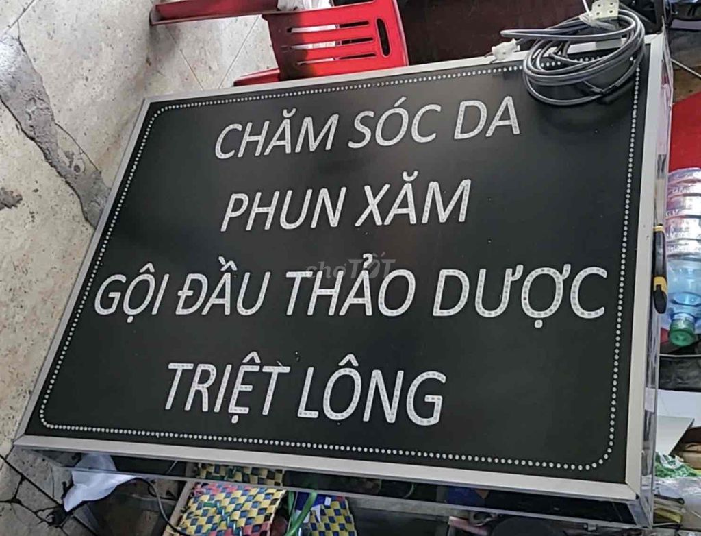 Bảng hiệu spa phun xăm 1m2 x 80cm