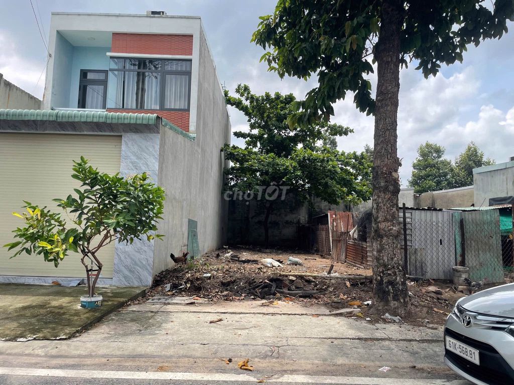Bán đất TĐC Hòa Lợi 100m2 full thổ cư giá 2.5 tỷ