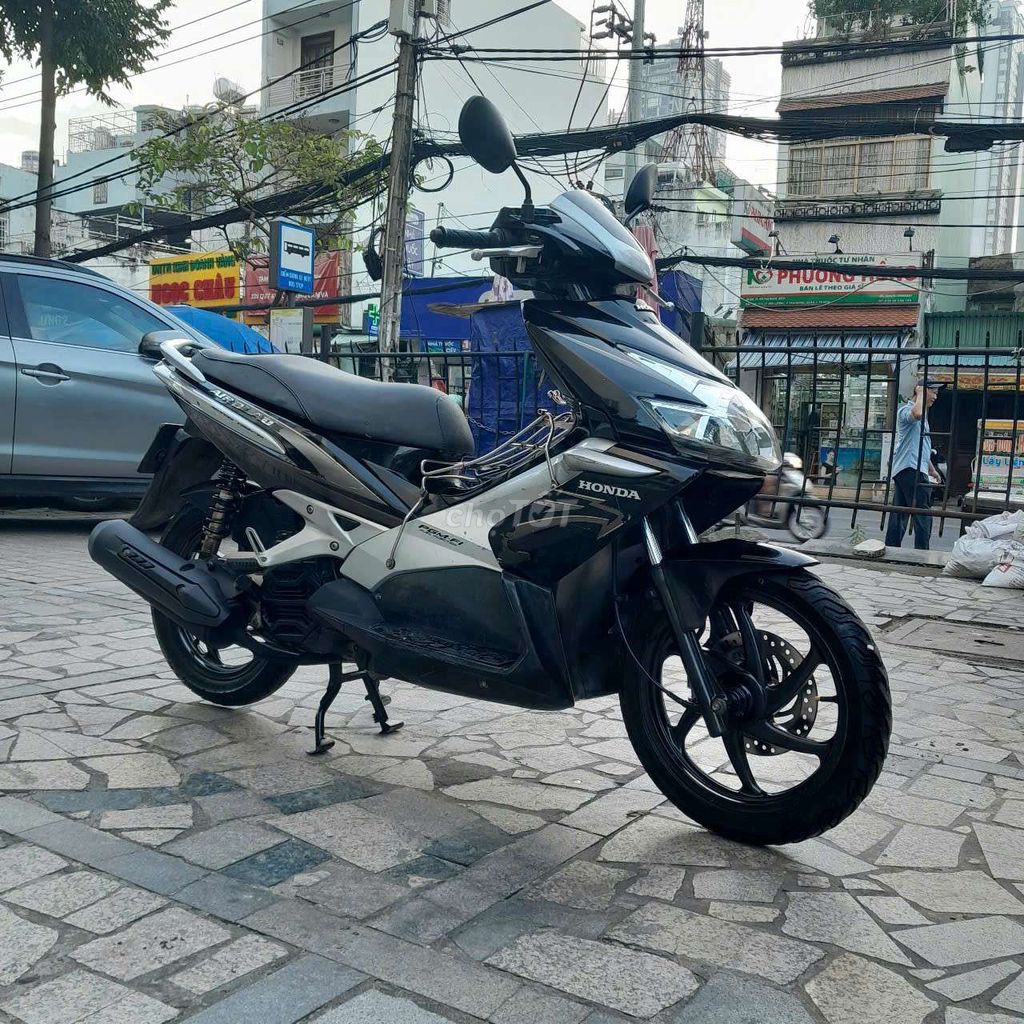 Xe Honda Air Blade fi bstp. Mua bán Xe máy tại Quận 7 Tp Hồ Chí Minh được đăng bởi trình minh sơn hình 1