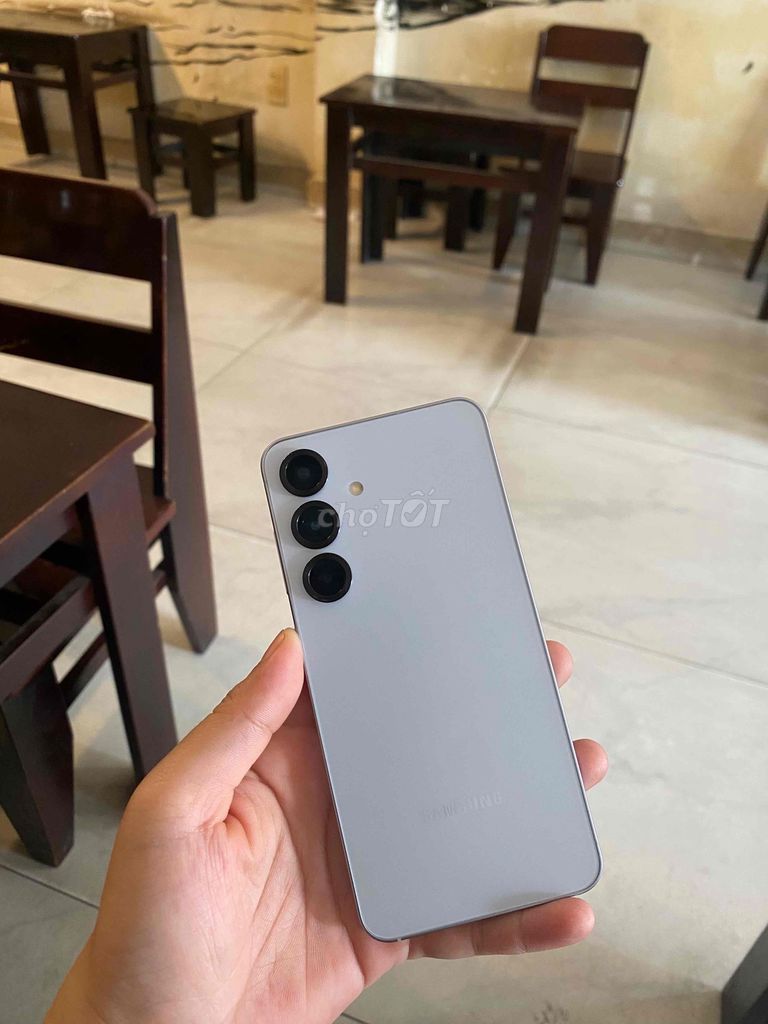 Samsung S25 12GB/256GB Xám. Mua bán Điện thoại tại Quận 8 Tp Hồ Chí Minh được đăng bởi Minh hình 1
