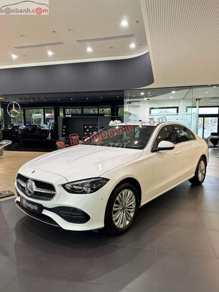 Mercedes Benz C200 Avantgarde 2025. Mua bán Ô tô tại Thành phố Nha Trang Khánh Hòa được đăng bởi Nguyễn Quang Nam hình 3