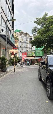 Townhouse 60 m² · 7 bed · Trung Kính