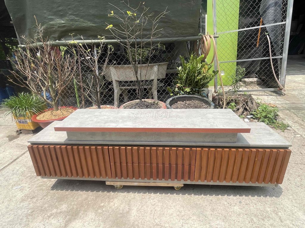 tủ kệ tivi. Mua bán Tủ, kệ gia đình tại Quận Bình Tân Tp Hồ Chí Minh được đăng bởi HÀNG THANH LÝ NỘI THẤT 268 hình 1