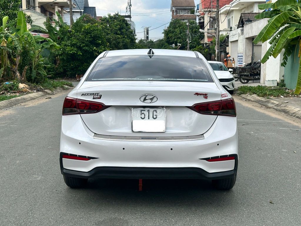 Hyundai Accent 2019 số sàn, màu trắng full đồ chơi. Mua bán Ô tô tại Quận Gò Vấp Tp Hồ Chí Minh được đăng bởi Việt 8080 hình 5