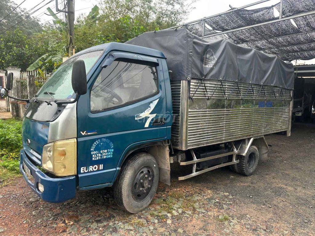 Veam tải 1t4 thung 3m7 mui bạc kiểm mới ngay chủ. Mua bán Xe tải, xe ben tại Huyện Chơn Thành Bình Phước được đăng bởi Teo hình 2