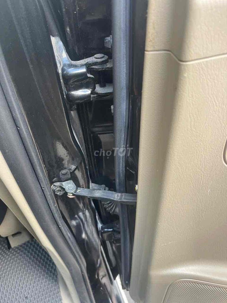 Toyota Fortuner 2011 2.7V - 109000 km chính chủ. Mua bán Ô tô tại Quận 8 Tp Hồ Chí Minh được đăng bởi Trang Phạm  hình 16