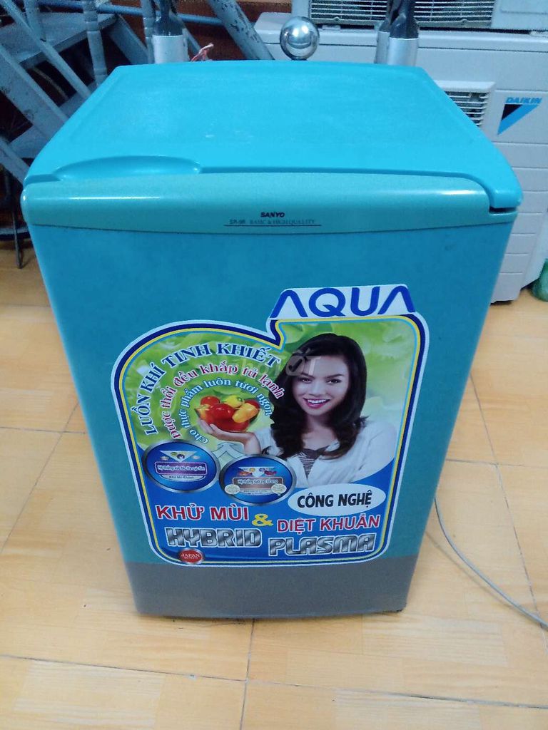 0933348068 - Tủ lạnh aqua 93l hãng Sanyo