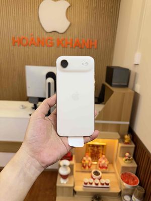 Apple iPhone 17 Air 256GB Vàng Đã sử dụng