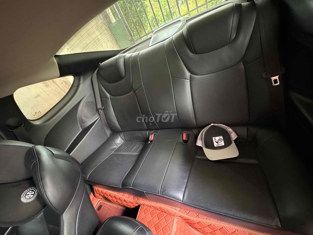 Hyundai Genesis 2009 - 70000 km. Mua bán Ô tô tại Huyện Long Thành Đồng Nai được đăng bởi Hoàng Thiên Phúc hình 7