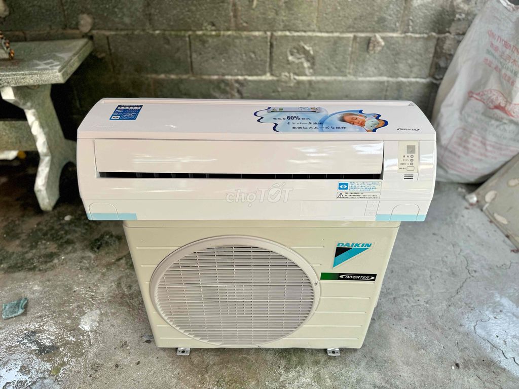 Máy lạnh Daikin Inverter 1hp - miễn phí giao lắp