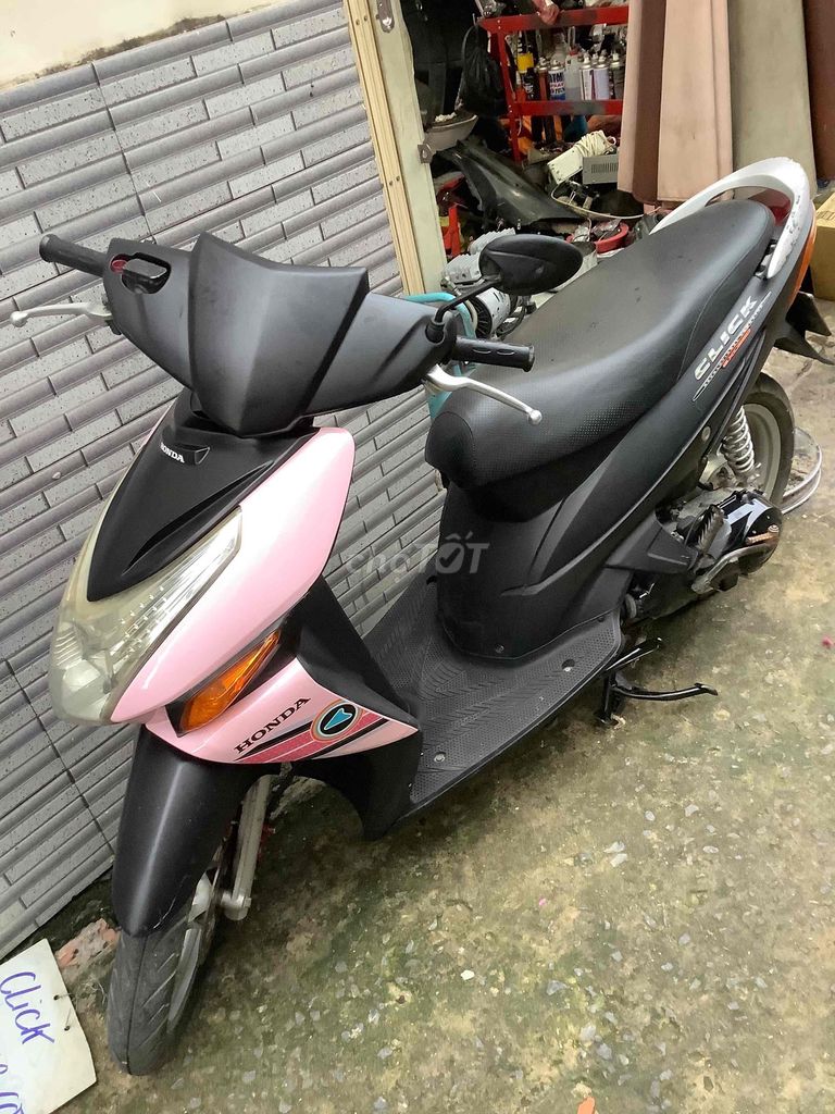 Click màu đen xe đẹp biển thành phố. Mua bán Xe máy tại Quận Bình Tân Tp Hồ Chí Minh được đăng bởi Son hình 5