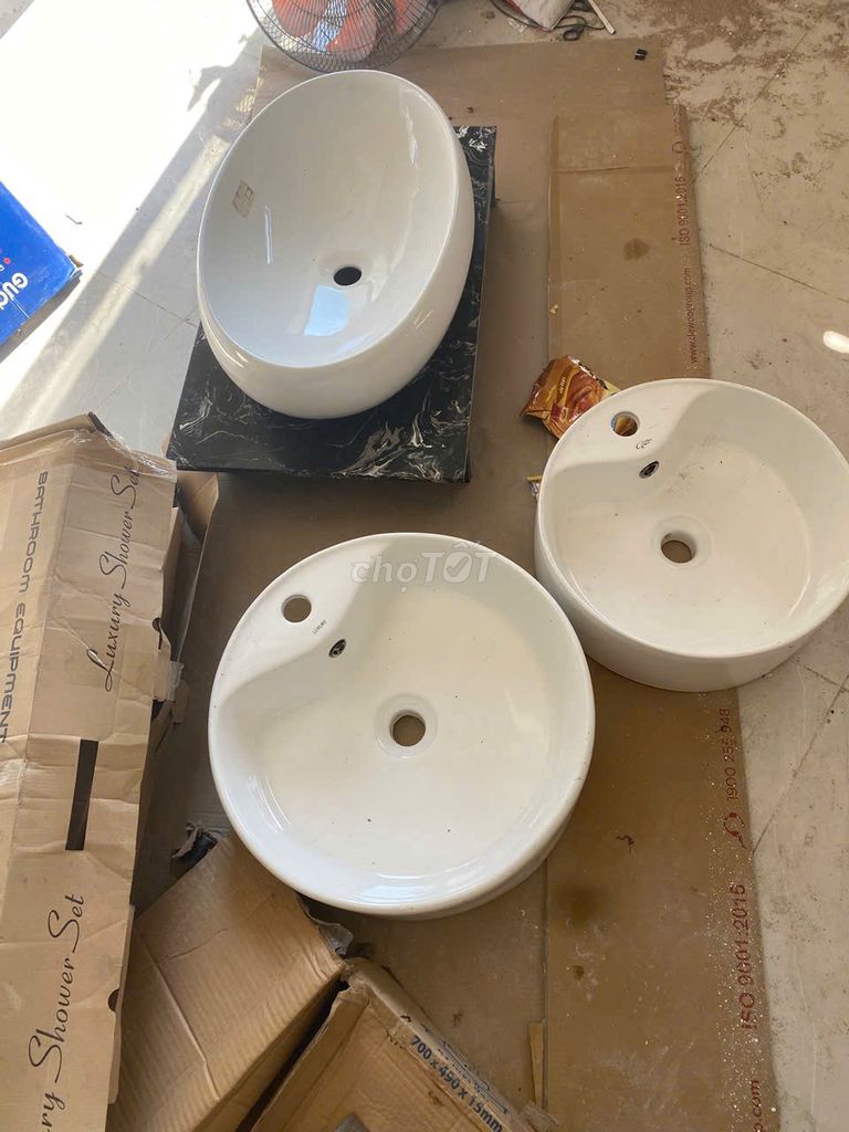 THANH LÝ CHẬU RỬA MẶT GIÁ TỐT. Mua bán Thiết bị vệ sinh, nhà tắm tại Quận Sơn Trà Đà Nẵng được đăng bởi Tên chưa cung cấp hình 1