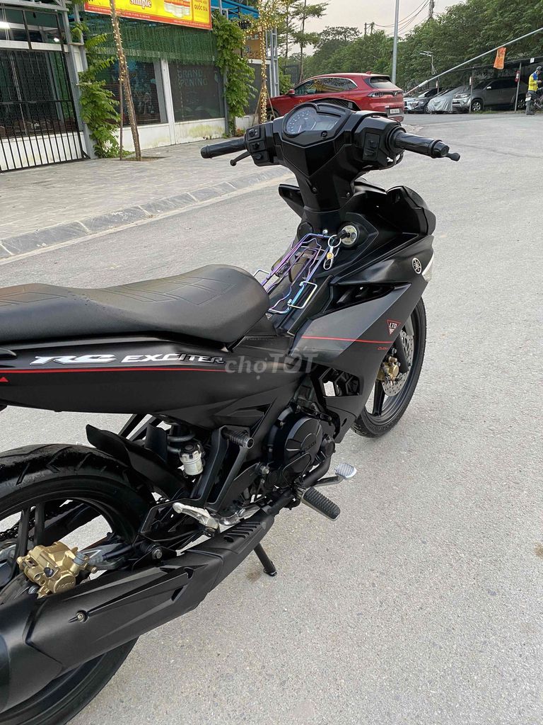 Siêu Phẩm Exciter 150 chính chủ —2018 đẹp Xuất sắc. Mua bán Xe máy tại Quận Nam Từ Liêm Hà Nội được đăng bởi tuấn hình 3