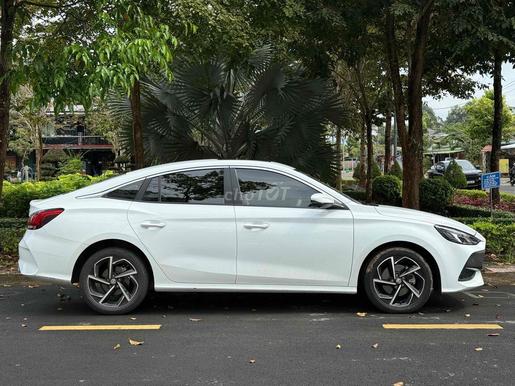 MG_5 Luxury màu trắng 2022 Sử Dụng Ít.. Mua bán Ô tô tại Thành phố Thủ Đức Tp Hồ Chí Minh được đăng bởi Khoa Nguyen Mua Bán Suzuki Miền Nam hình 7