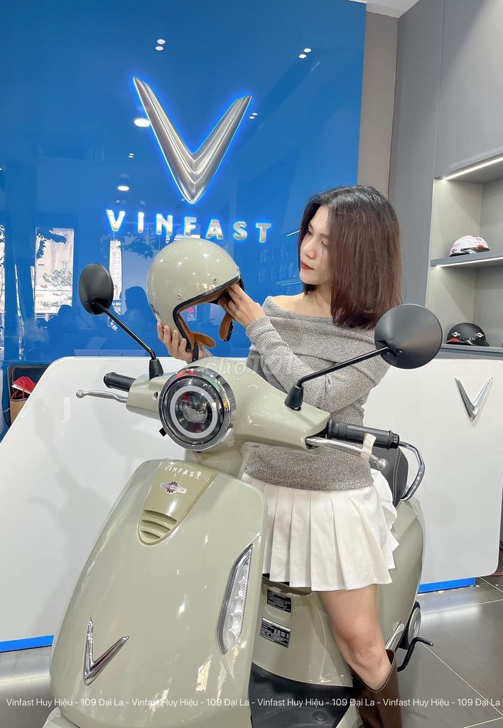 VinFast Evo200 - Cá nhân hóa màu sắc yêu thích. Mua bán Xe máy tại Quận Hai Bà Trưng Hà Nội được đăng bởi NPP VinFast Huy Hiệu hình 2