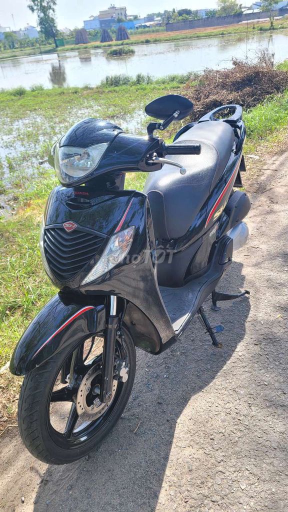 Honda SH 2009 form cũ Đen 32367 km. Mua bán Xe máy tại Huyện Hóc Môn Tp Hồ Chí Minh được đăng bởi Vương Thiên hình 10