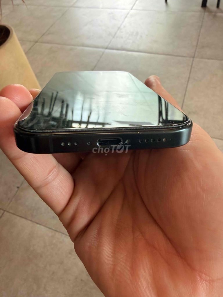 Bán Iphone 16pro 256GB Đen hàng VNA Zin pin 90. Mua bán Điện thoại tại Huyện Gia Lâm Hà Nội được đăng bởi Les hình 1