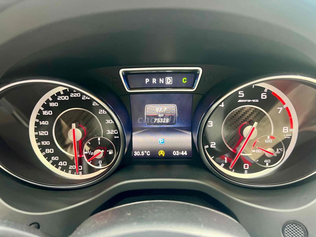 Mercedes Benz GLA 45 sx 2015 AMG 45 4Matic - 76000