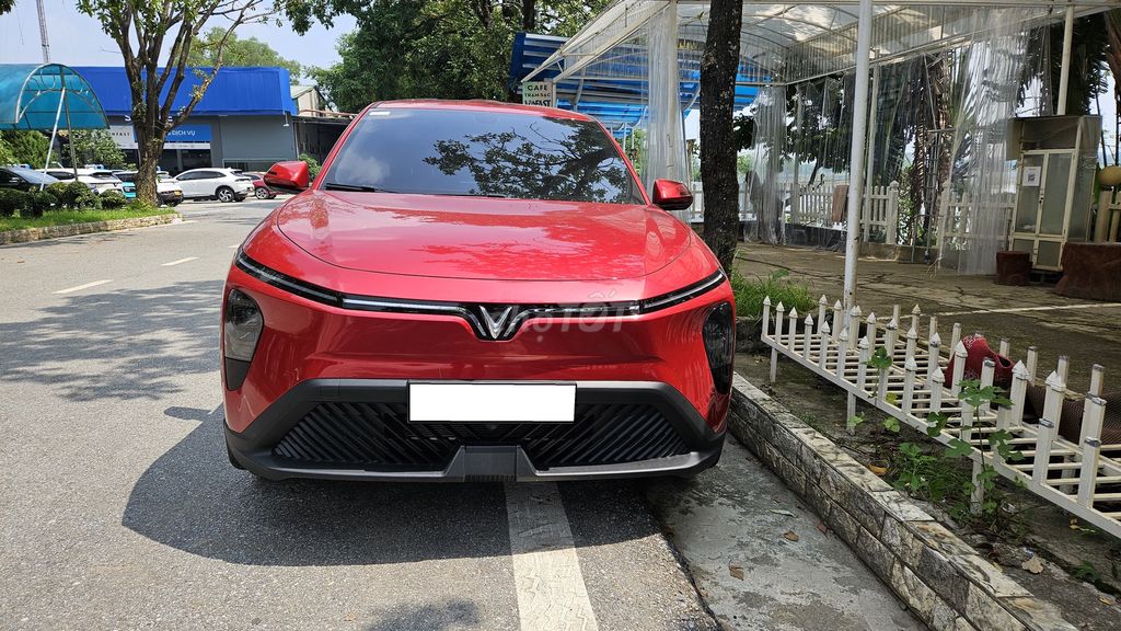 VinFast Limo Green Đỏ - Siêu lướt.. Mua bán Ô tô tại Quận Nam Từ Liêm Hà Nội được đăng bởi Lê Tấn hình 4