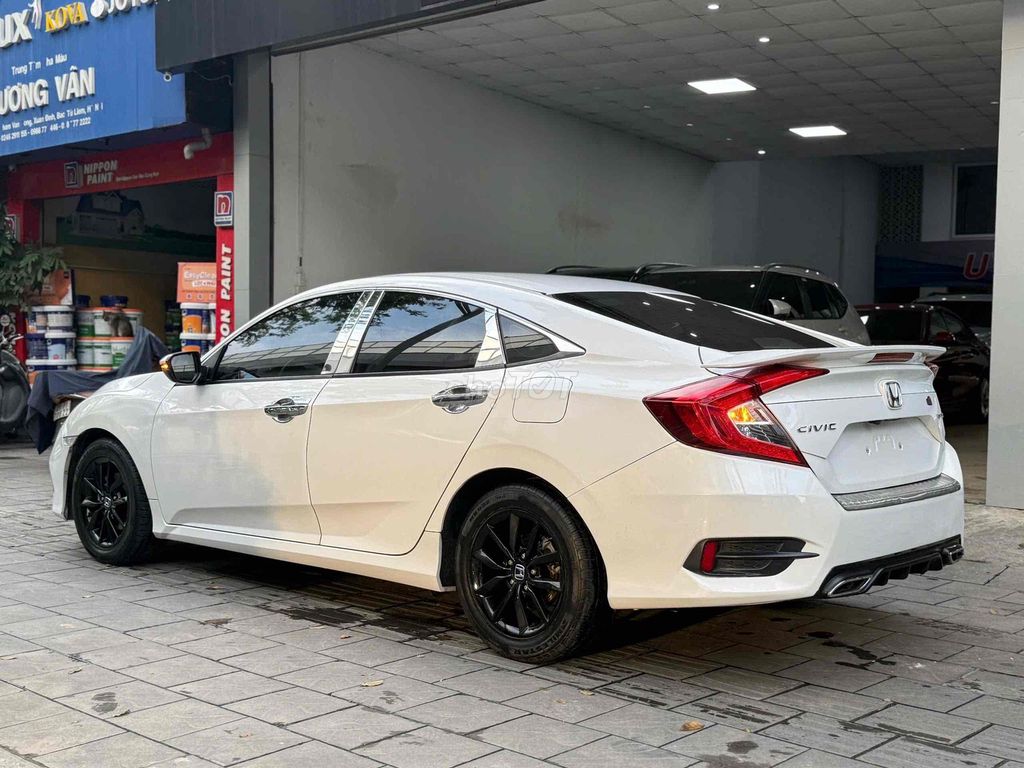 CẦN BÁN HONDA CIVIC 1.5GAT MODEL 2021 SIÊU MỚI. Mua bán Ô tô tại Quận Bắc Từ Liêm Hà Nội được đăng bởi Mr PHÁT THÁI HÀ AUTO hình 7