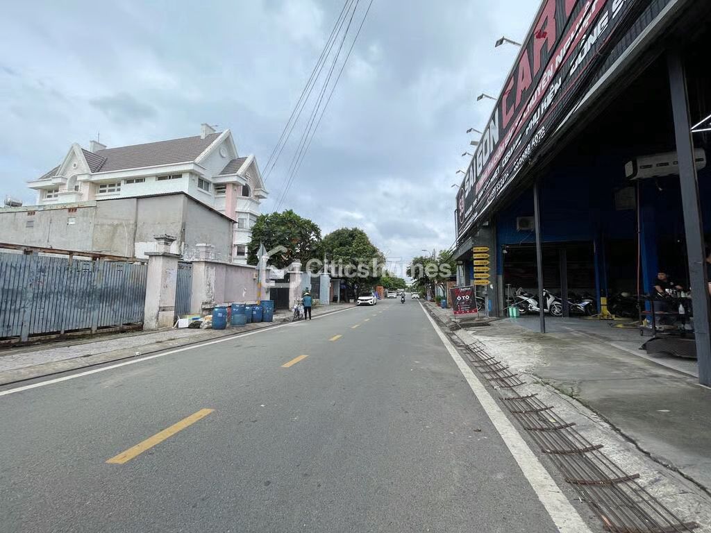 Участок под фасад здания Cau Chau 2, рядом с онкологической больницей, 9 квартал, 70,7 м², 5,5 млрд долларов