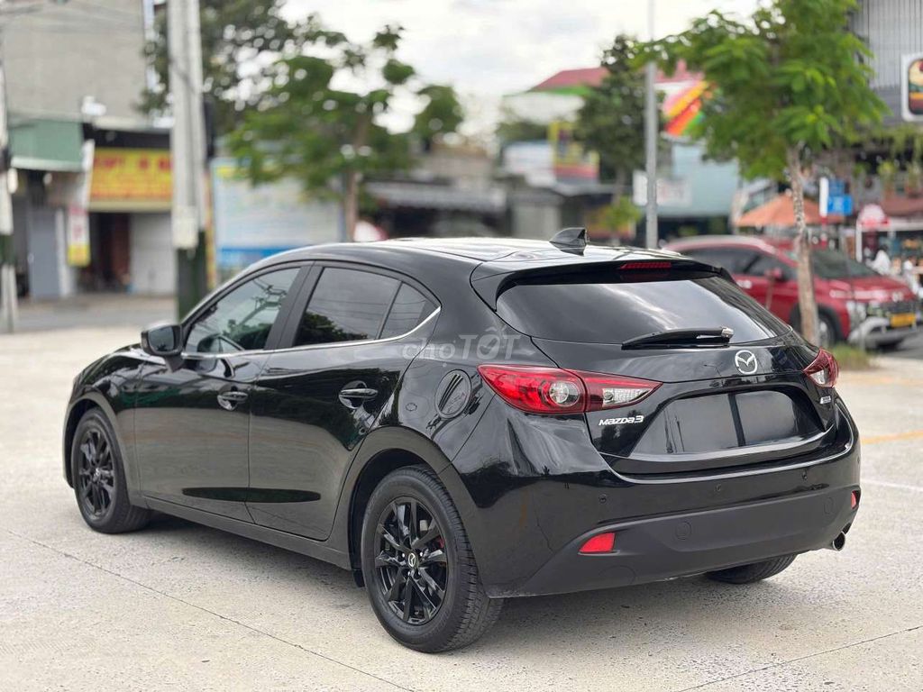 Mazda 3 2016 hatcback. Mua bán Ô tô tại Thành phố Dĩ An Bình Dương được đăng bởi Trương Tuấn Kiệt hình 2