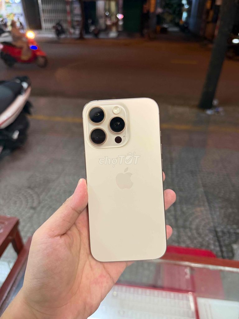 Apple iPhone 16 Pro 128GB Vàng sa mạc P92%. Mua bán Điện thoại tại Quận Thanh Khê Đà Nẵng được đăng bởi Tùng Hồ hình 1