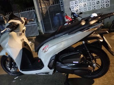 sh 350i odo 1038km năm 2022 xe mới 99%  chính chủ. Mua bán Xe máy tại Huyện Bình Chánh Tp Hồ Chí Minh được đăng bởi Nhan Lam