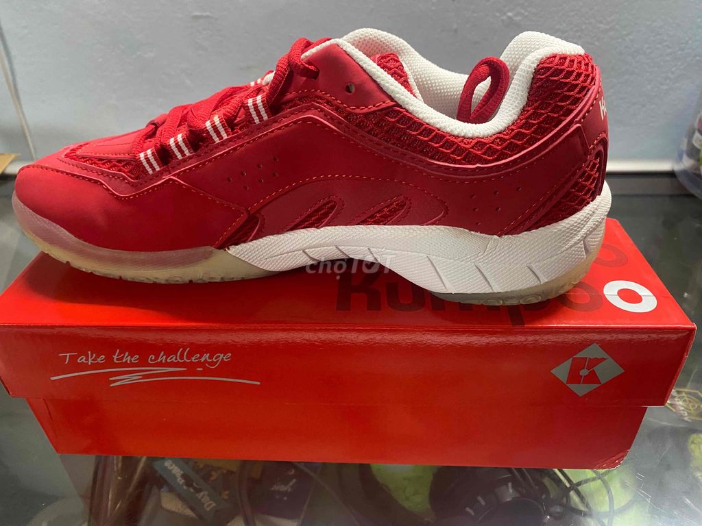 Giày cầu lông Kumpoo KH-E25 màu đỏ