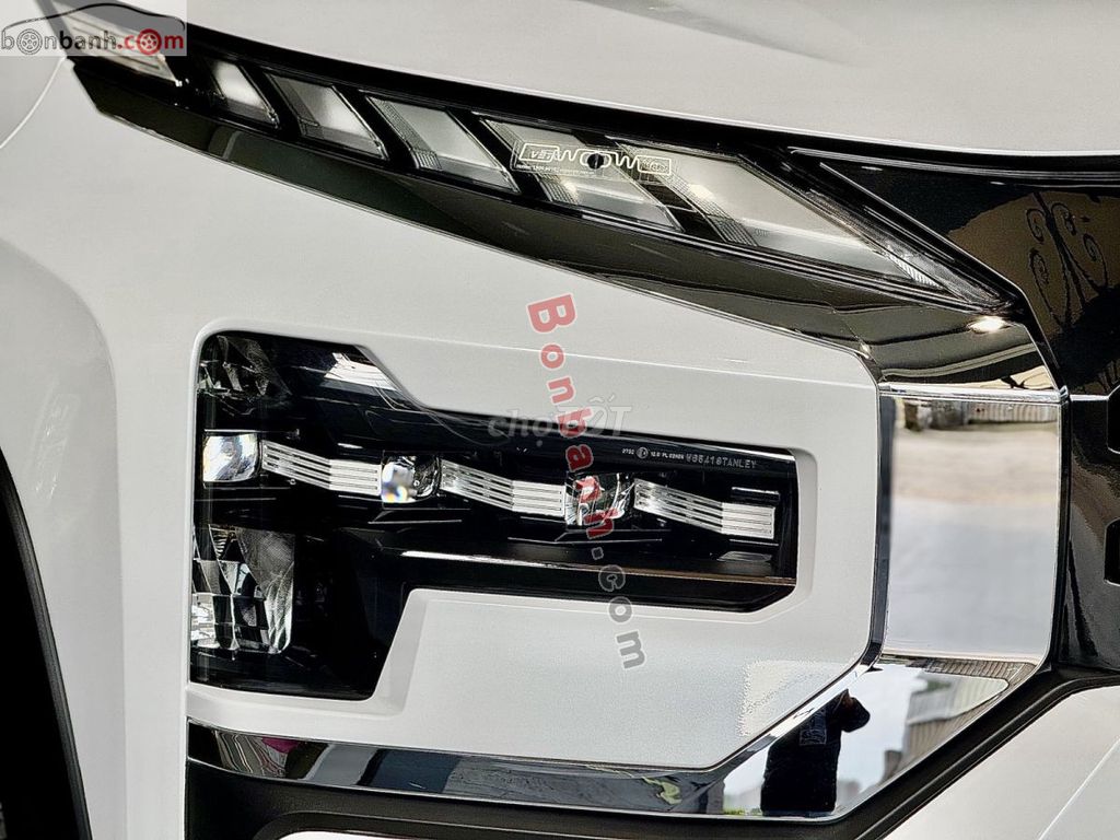 Mitsubishi Xpander Cross 1.5 AT 2024 - 599 Triệu. Mua bán Ô tô tại Huyện Bình Chánh Tp Hồ Chí Minh được đăng bởi Anh Phú hình 2