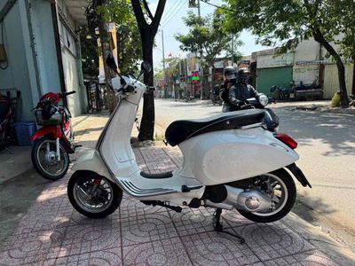 Piaggio Vespa Sprint 2015 125 chính chủ biển 60