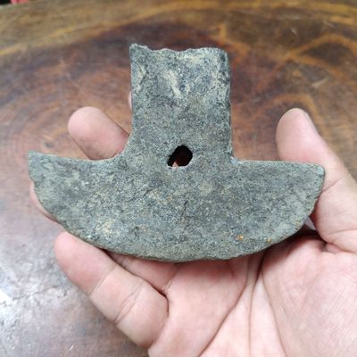 Rìu đồng cổ xưa 1 triệu. Mua bán Đồ sưu tầm, đồ cổ tại Quận 4 Tp Hồ Chí Minh được đăng bởi Siêu thị đồ xưa 01