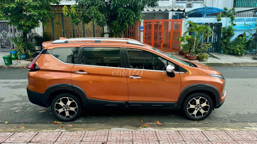 Mitsubishi Xpander Cross 2022 - 51000 km. Mua bán Ô tô tại Huyện Bình Chánh Tp Hồ Chí Minh được đăng bởi TAN THANH AUTO hình 6