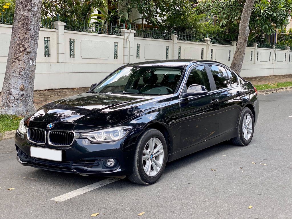 Mua bán xe BMW 3 Series 2017 đã sử dụng giá 1,04 tỷ. Trao đổi: 0977777072