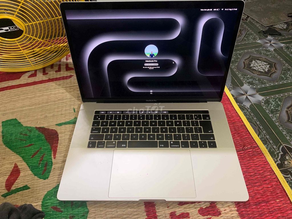 Apple MacBook Pro i7 15 inch 16GB/256GB. Mua bán Laptop tại Thành Phố Đồng Hới Quảng Bình được đăng bởi lao dai hình 1