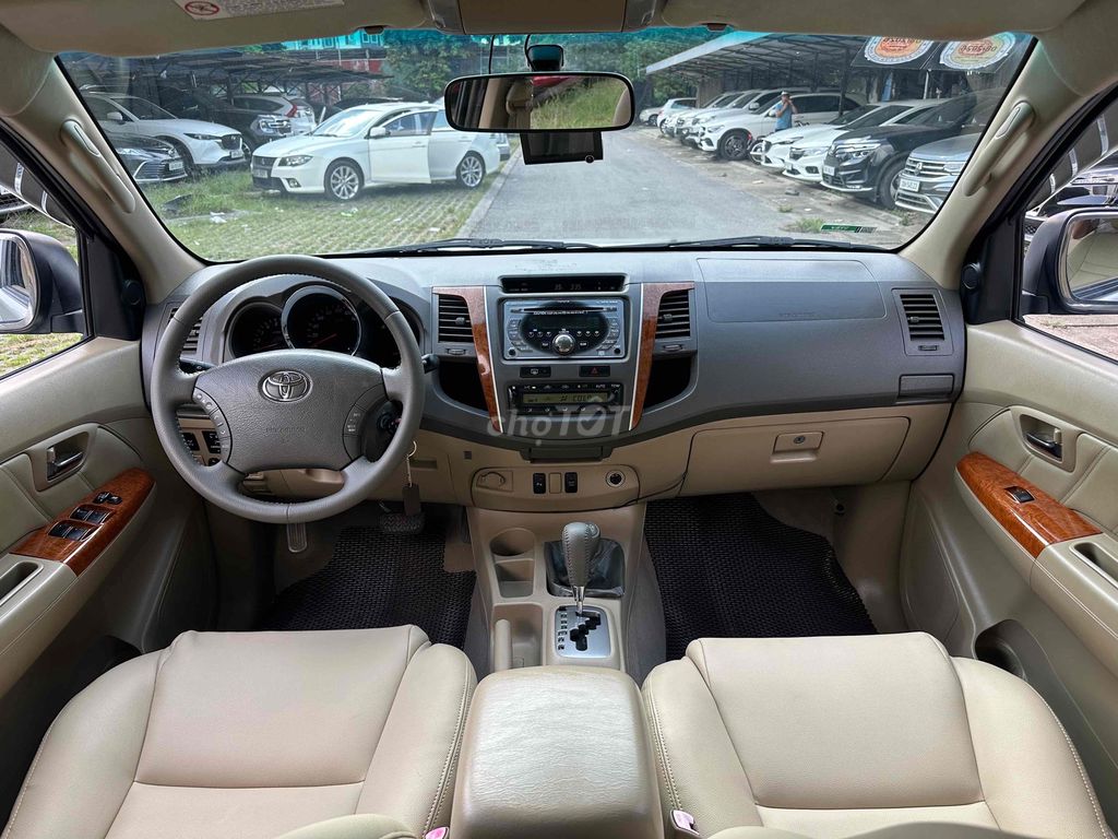 Toyota Fortuner 2010 2.7V 4x4 AT - 150000 km 1 Chủ. Mua bán Ô tô tại Quận Cầu Giấy Hà Nội được đăng bởi Vũ Kiên hình 12
