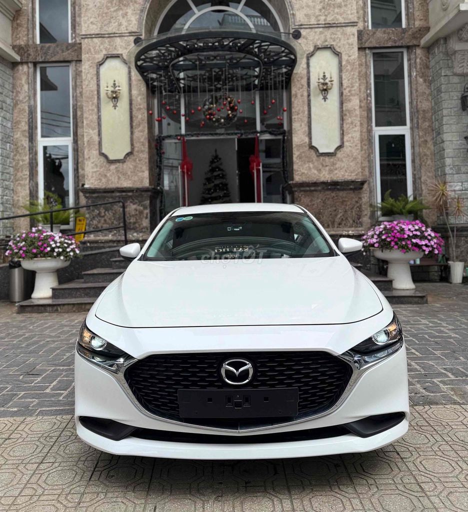 Mazda 3 2020 Deluxe 54.000 km Trắng. Mua bán Ô tô tại Thành phố Đà Lạt Lâm Đồng được đăng bởi nguyễn hữu minh hình 1