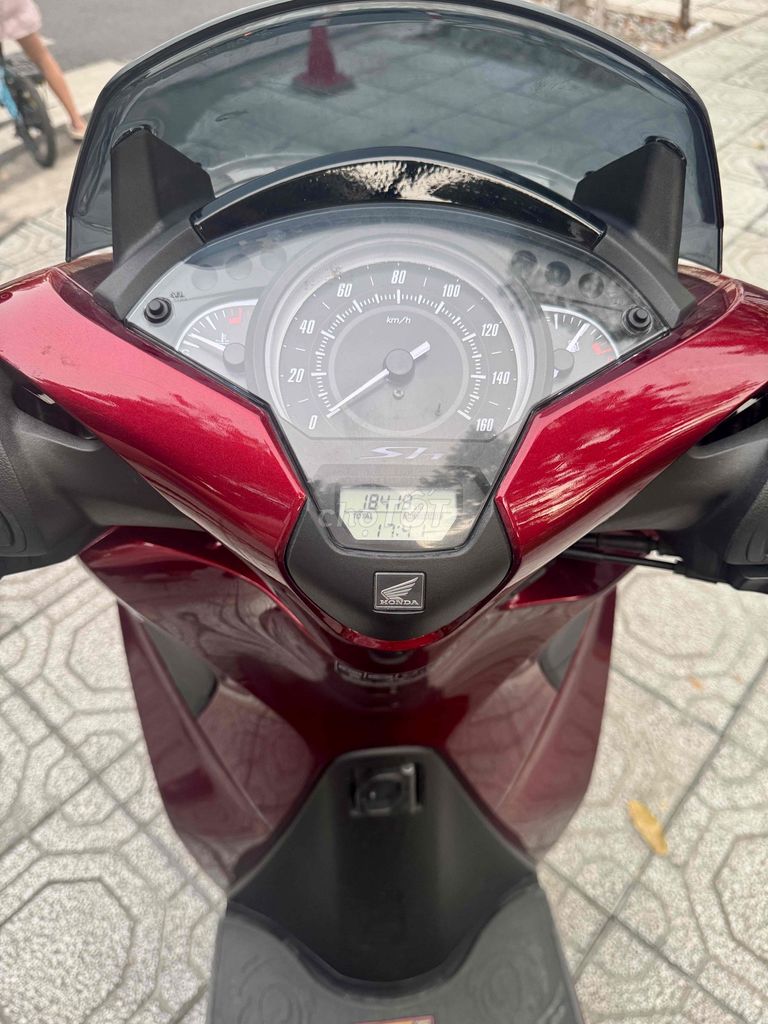 Honda SH125i заложенный транспорт, владелец, распродажа с документами