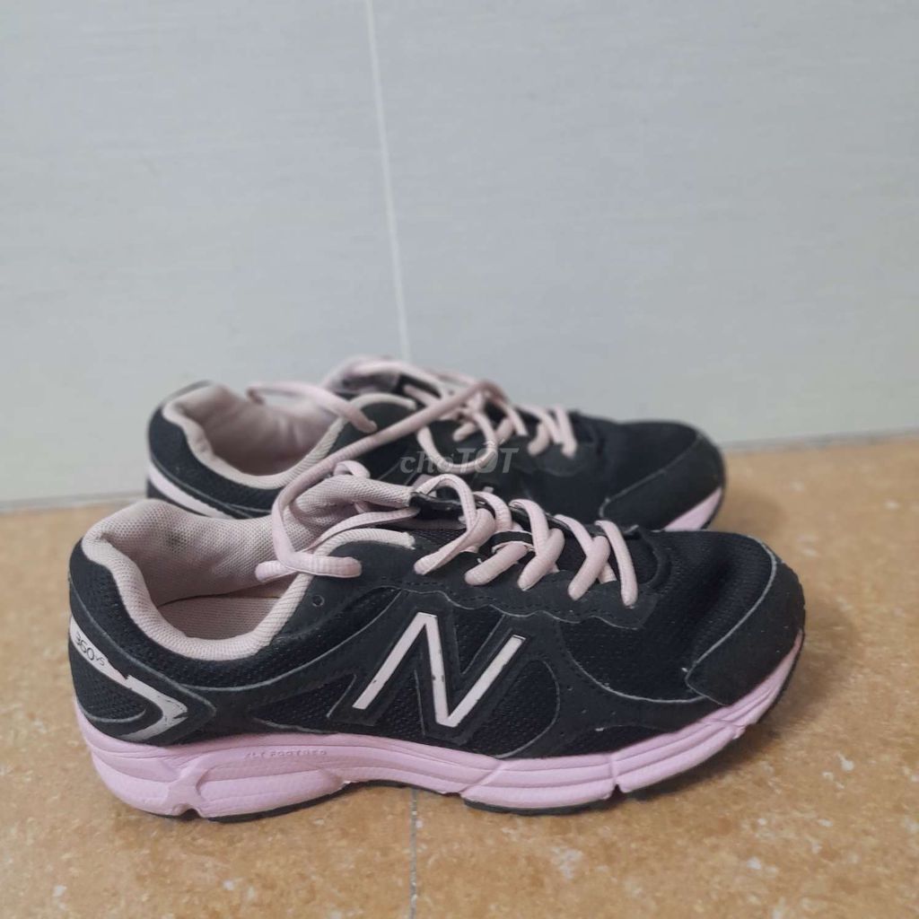 giày new balance size 36 chính hãng