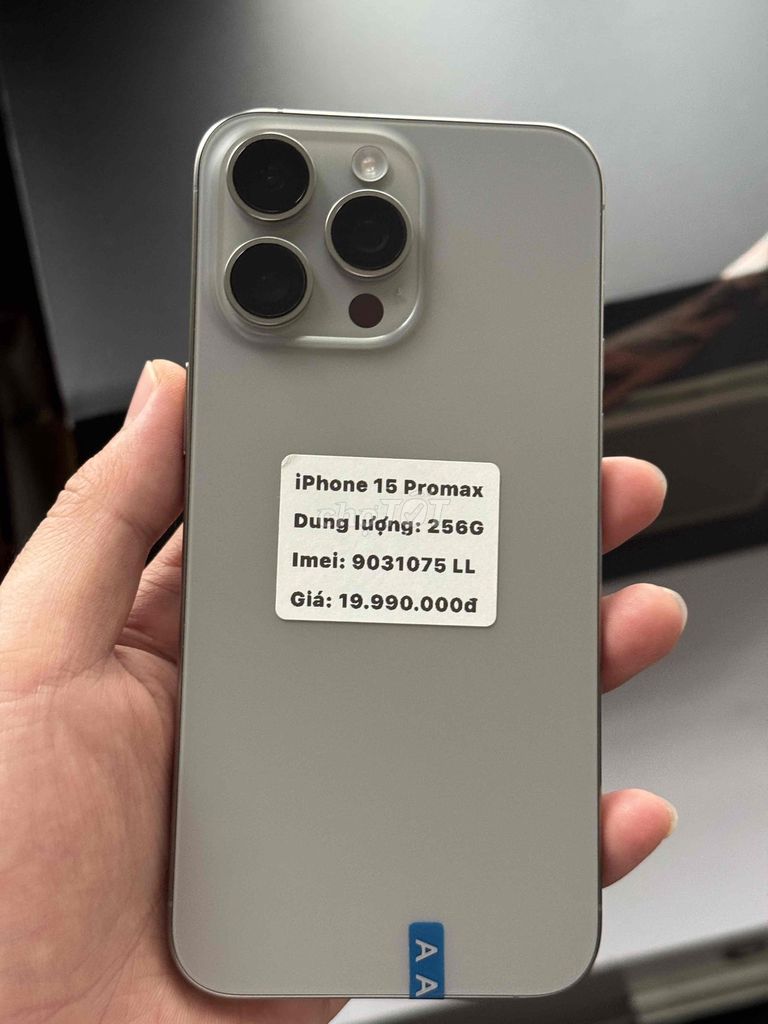 iPhone 15 Pro Max 256GB Titan tự nhiên máy đẹp. Mua bán Điện thoại tại Thành phố Buôn Ma Thuột Đắk Lắk được đăng bởi Nguyễn Hoàng hình 1