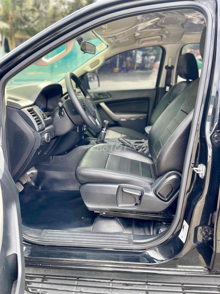 Ford Ranger 2020 XLS 2.2L 4x2 MT - 189000 km. Mua bán Ô tô tại Thành phố Bảo Lộc Lâm Đồng được đăng bởi SƠN AUTO hình 9