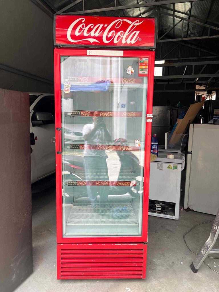 Tủ lạnh trưng bày Frigoglass FV650 W Đỏ 627 L. Mua bán Tủ lạnh tại Quận Nam Từ Liêm Hà Nội được đăng bởi Phương Nguyễn hình 1