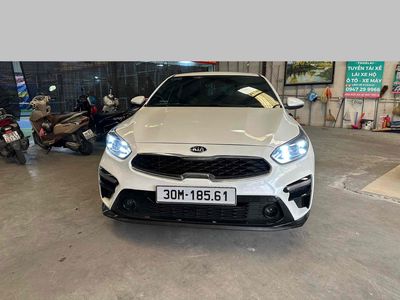 Kia Cerato 2019 2.0 AT Premium - 45000 km. Mua bán Ô tô tại Quận Thanh Xuân Hà Nội được đăng bởi Nguyen van Nam