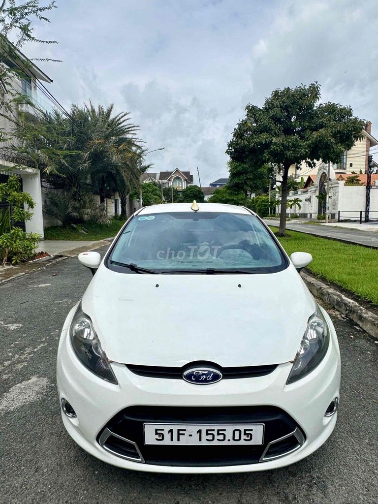 Ford Fiesta 2013 1.6 AT Hatchback - 100000 km. Mua bán Ô tô tại Quận Bình Tân Tp Hồ Chí Minh được đăng bởi Hoàng Quân hình 1