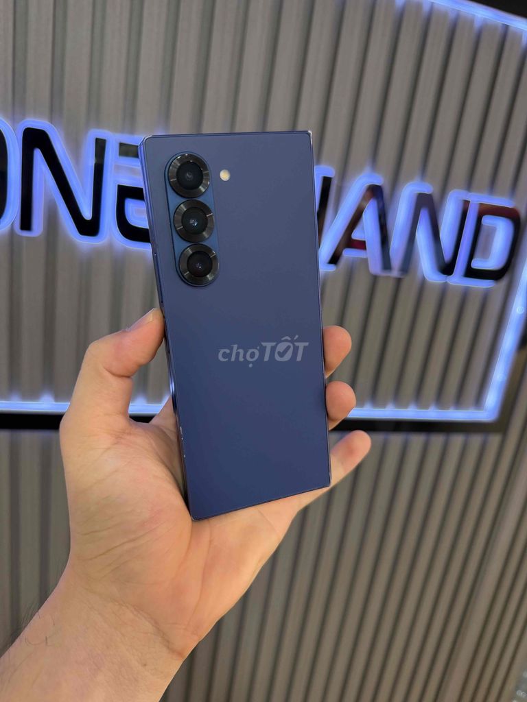 Samsung Fold6 12/512GB Xanh Navy 98%. Mua bán Điện thoại tại Quận 3 Tp Hồ Chí Minh được đăng bởi 2 Hand STORE  hình 1