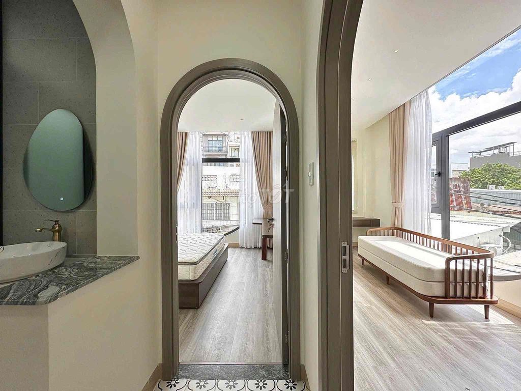 Аренда · 1 комн. · 60 м² · Quận 1, ул. Đường Nguyễn Trãi