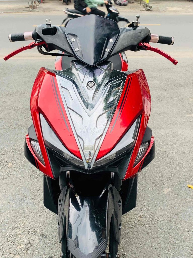 ✅🆘YAMAHA NVX 125cc . ĐK 2017 .Smarkey -Hỗ Trợ GÓP