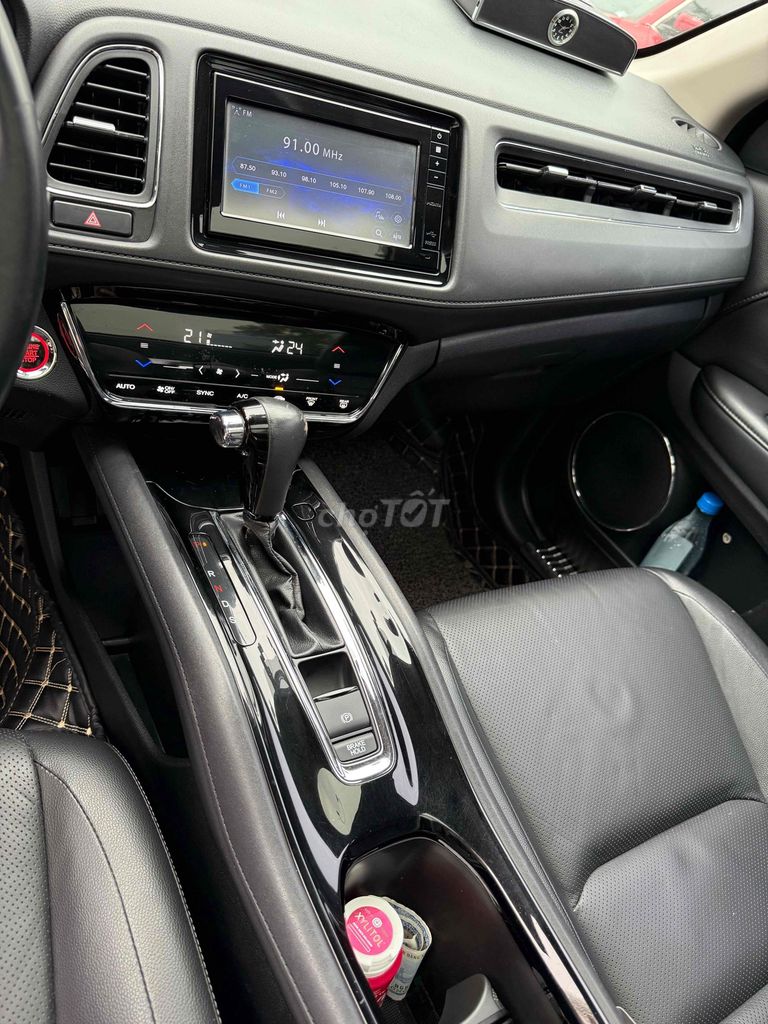 honda HRV 1.8 lit 2028 nhập khẩu thái lan. Mua bán Ô tô tại Quận Long Biên Hà Nội được đăng bởi Le hao hình 9