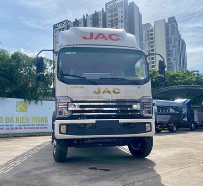XE TẢI 8 TẤN JAC N800 PLUS SẴN XE GIAO NGAY. Mua bán Xe tải, xe ben tại Thành phố Thuận An Bình Dương được đăng bởi Xe Tải JAC Giá Tốt Nhất Thị Trường